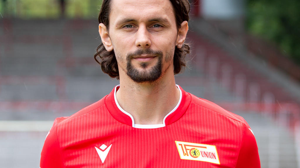 ARCHIV - 06.07.2019, Berlin: Fußball, Bundesliga: Fototermin 1. FC Union Berlin für die Saison 2019/20. Neven Subotic. Für Neven Subotic ist sein früherer Verein Borussia Dortmund in der kommenden Bundesliga-Saison Favorit auf den Titel (zu dpa «Unio