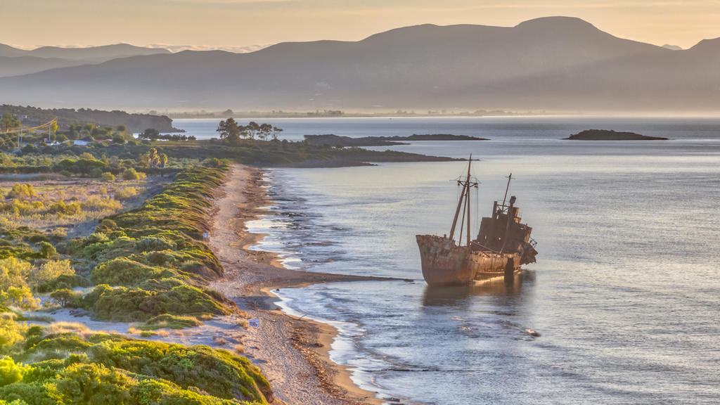Das Frachtschiff Dimitrios vor der griechischen Küste.