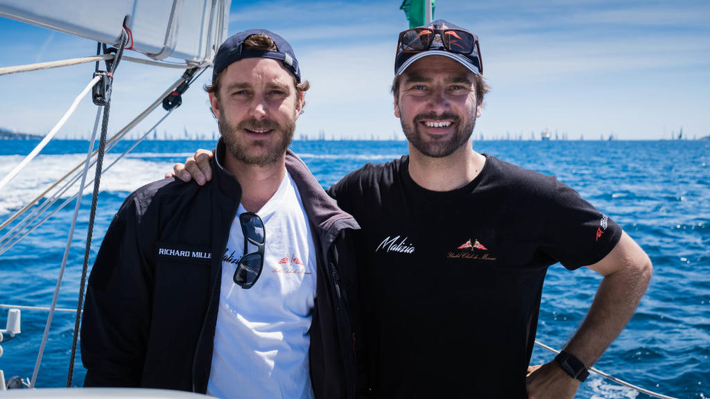 Profisegler Boris Herrmann (r) und Pierre Casiraghi an Bord der Hochseejacht «Malizia». Die schwedische Klimaaktivistin Thunberg will am 14.08.2019 von Großbrit