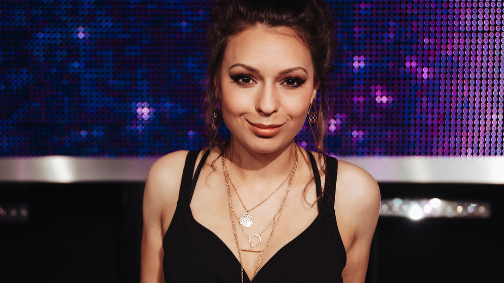 Yasmin ist Kandidatin bei „Take Me Out" 2019