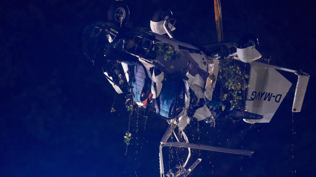Das Wrack des abgestürzten Tragschraubers in Oberlahr. (22.09.2019)