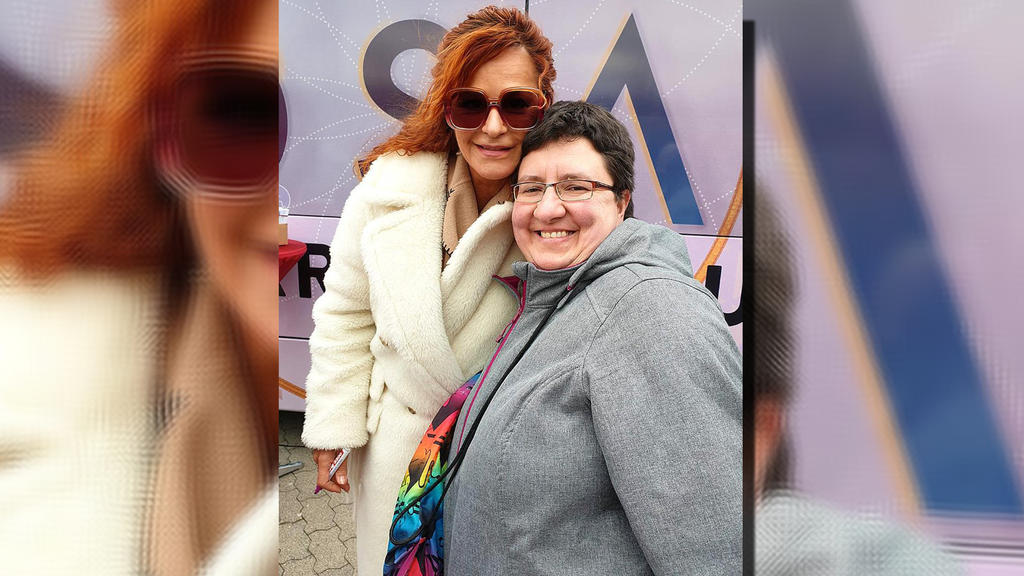 Jana L. und Schlagerstar Andrea Berg.