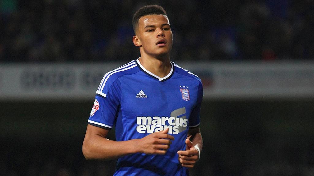 Tyrone Mings im Dress von Ipswich Town