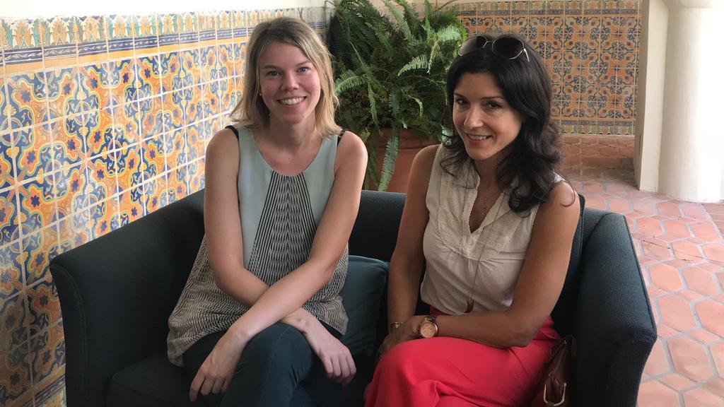 Claudia Oberst und Karola Raimond