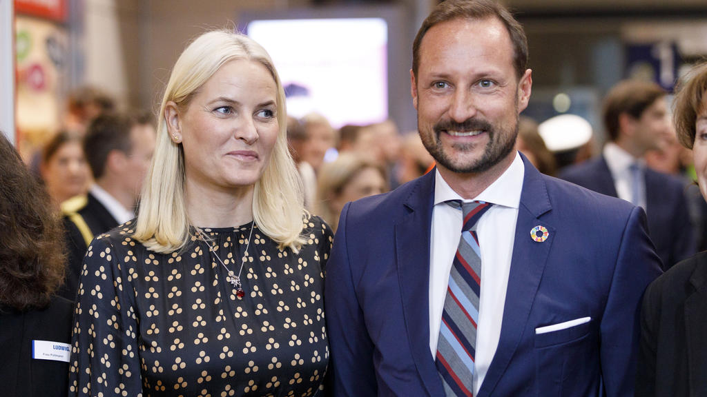 Kronprinzessin Mette-Marit und Kronprinz Haakon von Norwegen auf Deutschlandbesuch.