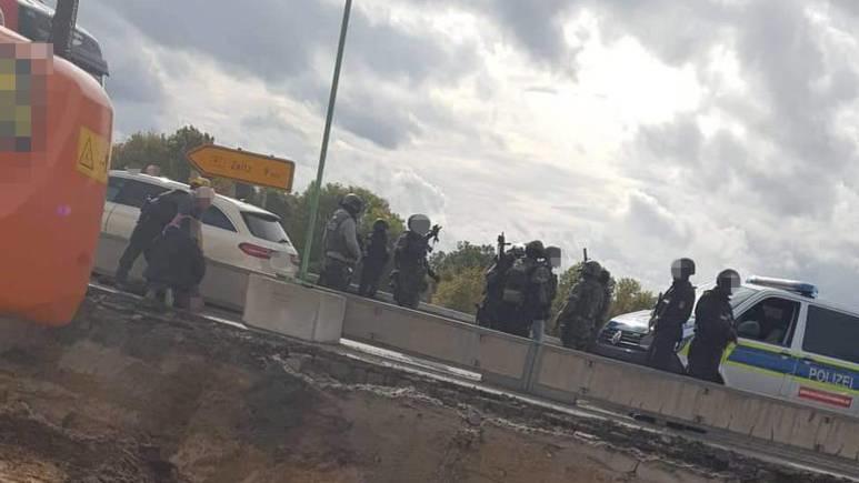 Festnahme des Halle-Attentäters Stephan B. an der Bundesstraße 91