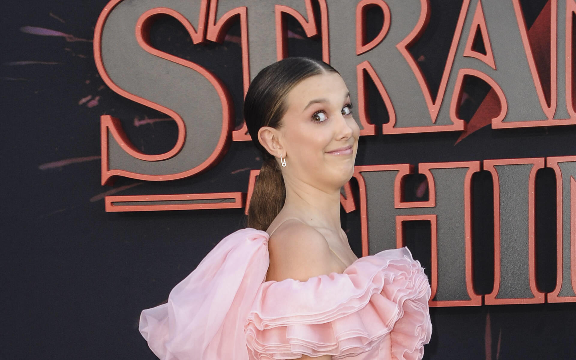 Millie Bobby Brown Beauty Linie Des Stranger Things Stars Ist Aus Tierliebe Vegan