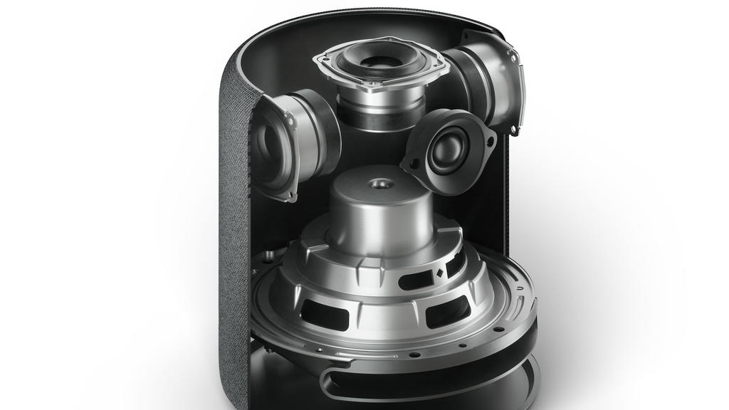 Echo Studio Lautsprecher von Amazon