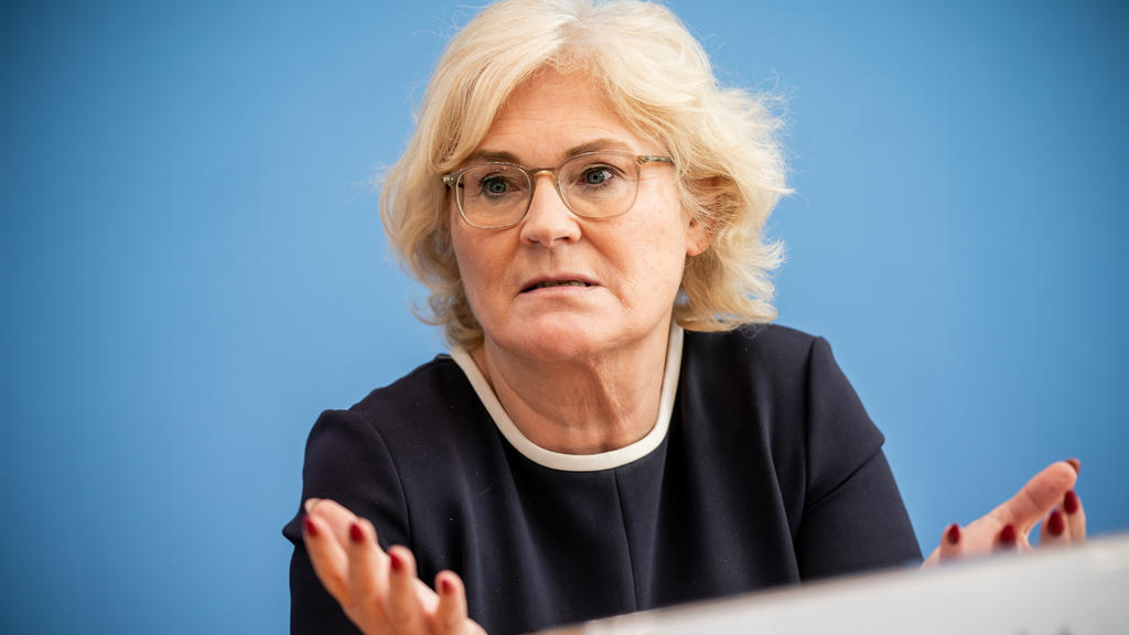 Bundesjustizministerin Christine Lambrecht (SPD)