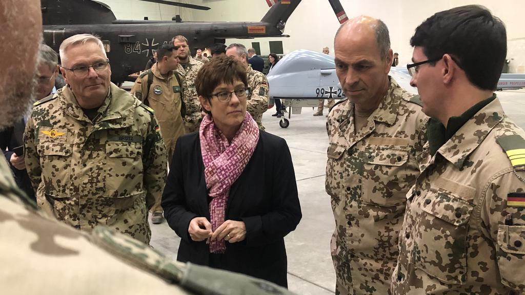 Annegret Kramp-Karrenbauer in Afghanistan