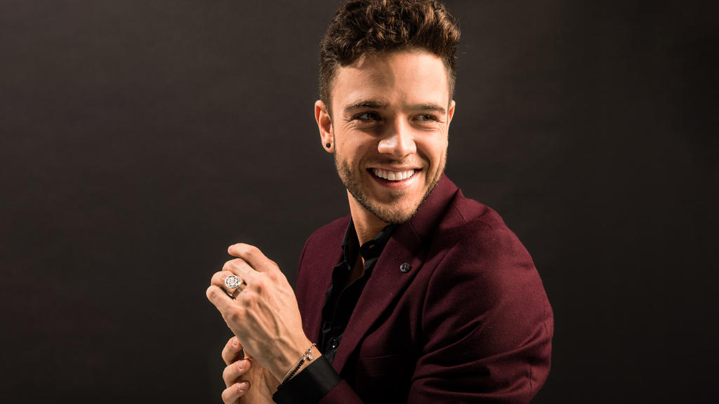 Pressefoto Luca Hnni.jpg