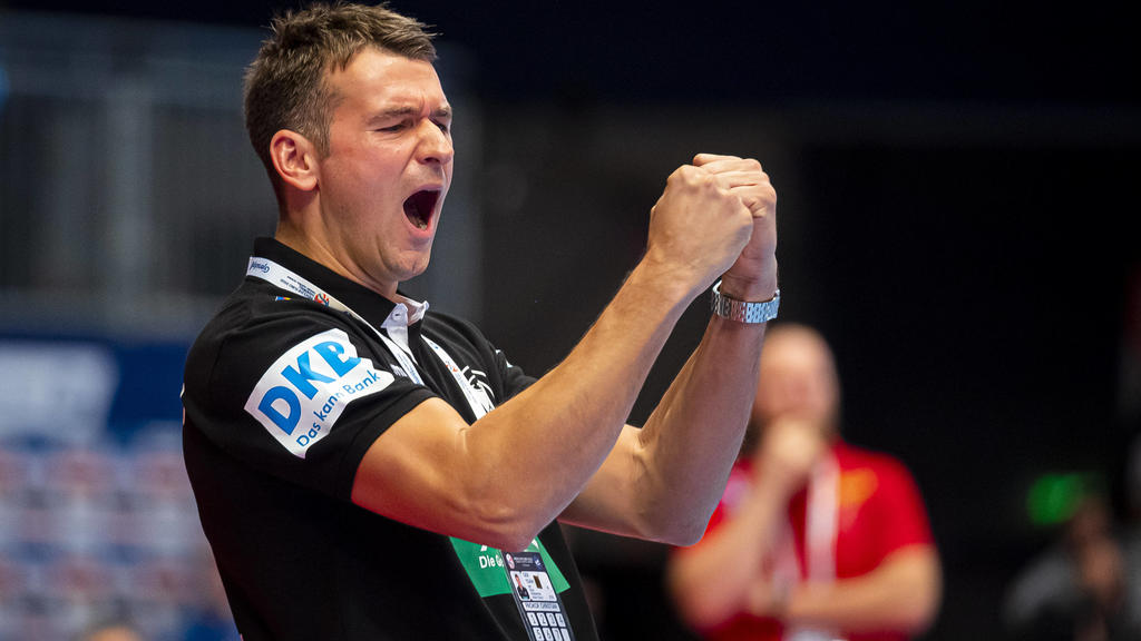 Handball, Maenner: EM 2020, Hauptrunde, Gruppe 1, Oesterreich - Deutschland Trainer Christian Prokop Deutschland Jubel / Freude / Emotion Wien Stadthalle Wien Oesterreich *** Handball, Men EM 2020, Main Round, Group 1, Austria Germany Coach Christian