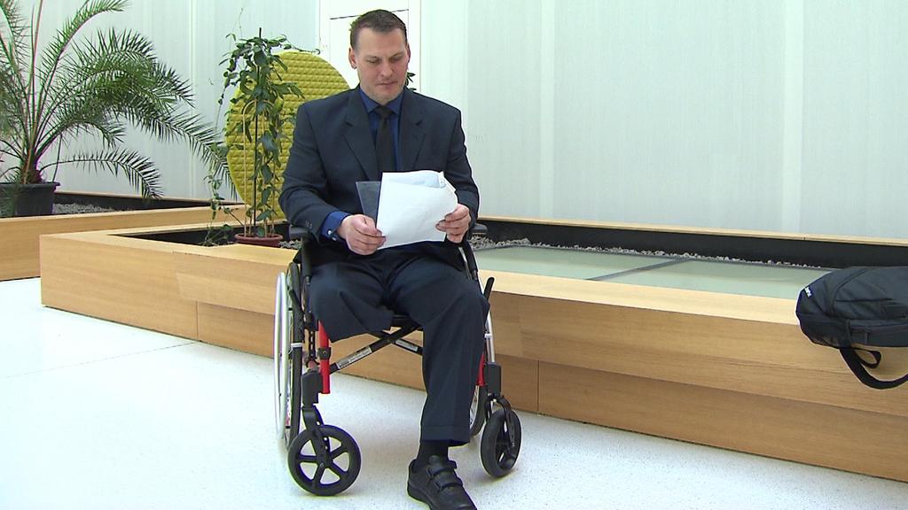 Österreicher verschickte Penisfotos