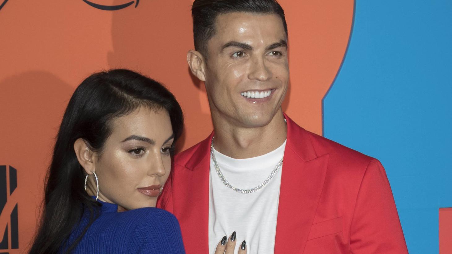 Cristiano Ronaldo Und Die Kids Schmeissen Susse Geburtstagssause Fur Georgina Rodriguez