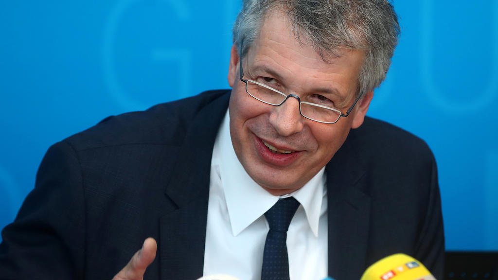 Bavarian state office for health and food safety Dr. Andreas Zapf attends a news conference, after Germany has declared its first confirmed case of the coronavirus that broke out in China, in Munich, Germany January 28, 2020. REUTERS/Michael Dalde