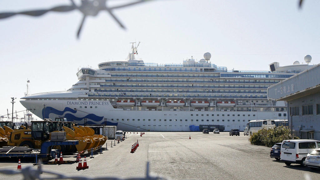 New coronavirus The cruise ship Diamond Princess is docked at Daikoku Pier in Yokohama near Tokyo on Feb. 17, 2020. The vessel has been kept in quarantine amid the spread of a new coronavirus among passengers and crew. PUBLICATIONxINxGERxSUIxAUTxHUNx