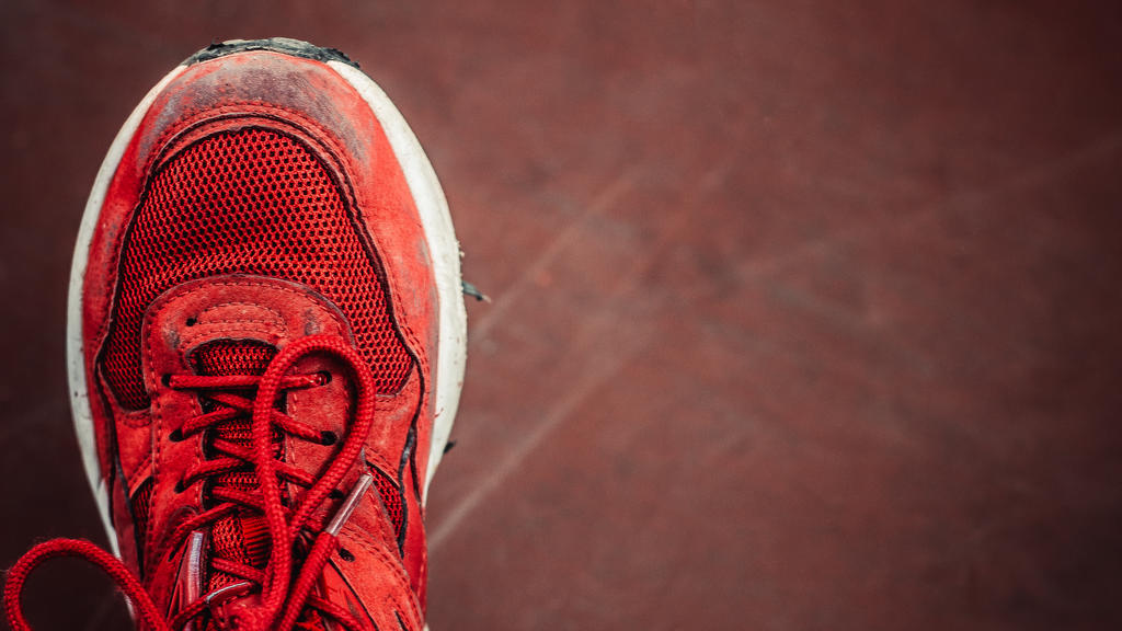 Verschmutzte Sneakers