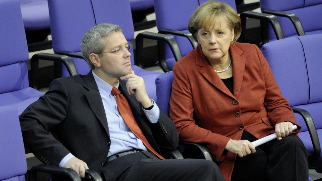 Norbert Röttgen Deutschland/Erster Parlamentarischer Geschäftsführer CDU/CSU-Fraktion im Deutschen Bundestag und Bundeskanzlerin Angela Merkel Deutschland/CDU in Berlin