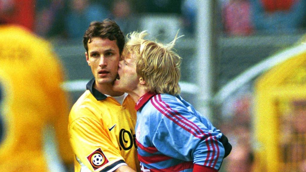 Heiko Herrlich (Borussia Dortmund) und Oliver Kahn (FC Bayern)