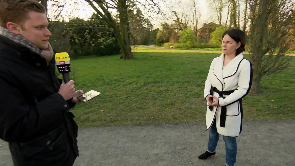 Potsdam: Grünen-Chefin Annalena Baerbock (39) im RTL/ntv Frühstart