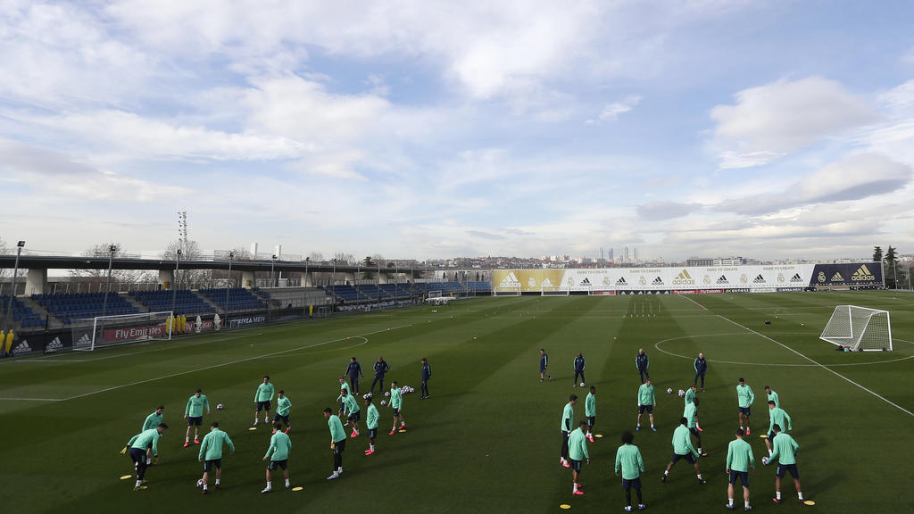 Real Madrid players attend a training session at the team's Valdebebas training ground in Madrid, Spain, Tuesday, Feb. 25, 2020. Real Madrid will play against Manchester City in a Champions League soccer match on Wednesday. (AP Photo/Manu Fernandez)