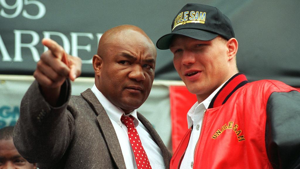 Axel Schulz vs. George Foreman: Legendärer Boxkampf vor 25 ...