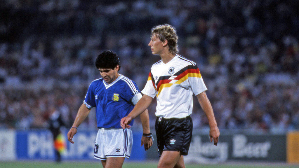 Guido Buchwald und Diego Maradona