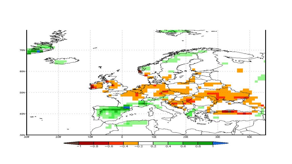 Die Abweichung des Regens für die Sommermonate Juni, Juli und August. Demnach wäre es im Norden zu trocken. Ansonsten berechnet der Amerikanische Wetterdienst mehr Regen.