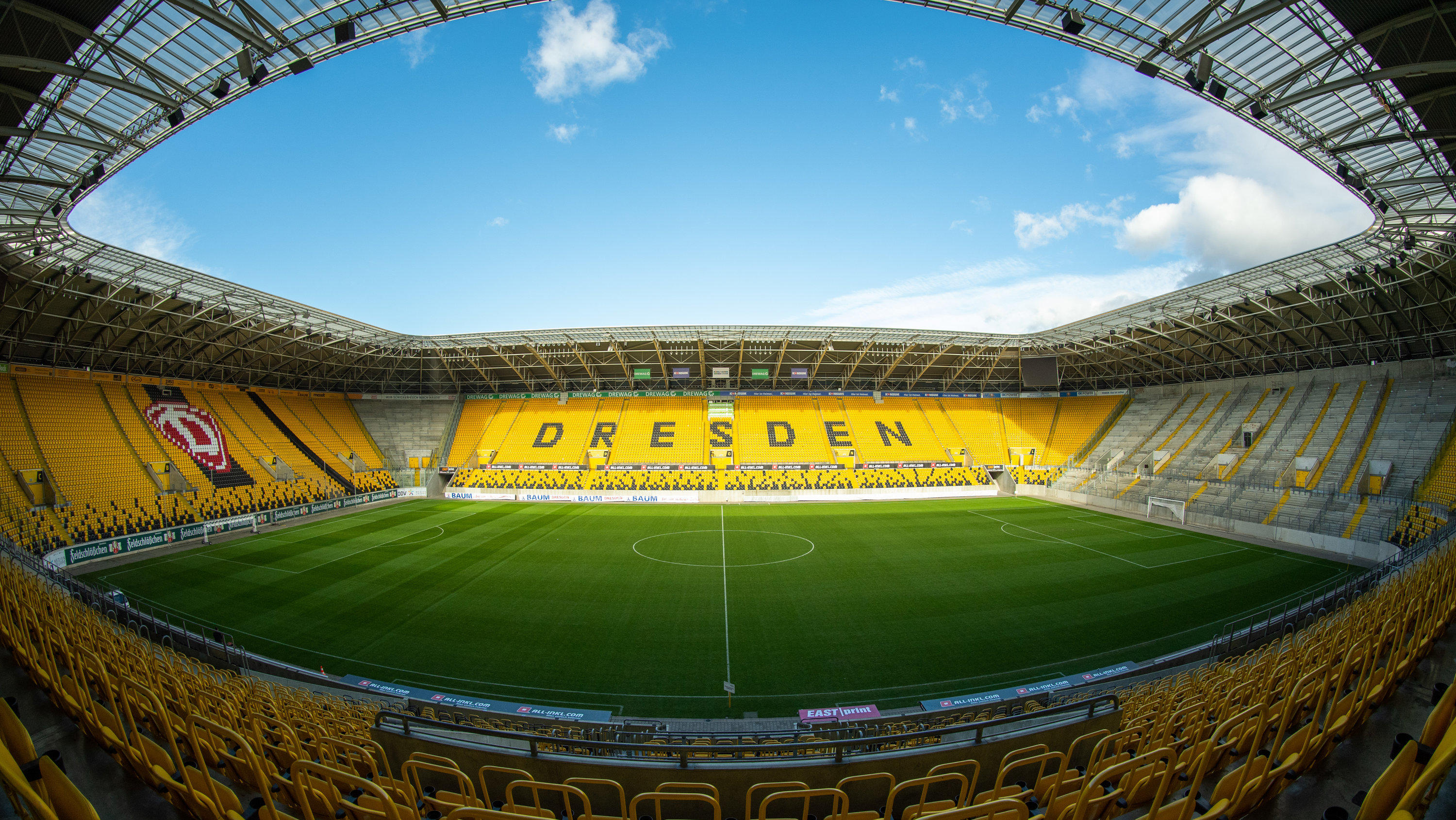 Dynamo Dresden Darf Nach Verlangerter Corona Zwangspause Endlich Wieder Ran