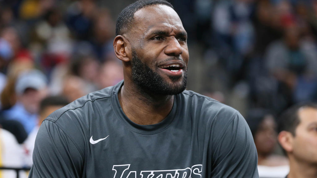 FILE PHOTO: Nov 23, 2019; Memphis, TN, USA; Los Angeles Lakers forward LeBron James on the bench during the game against the Memphis Grizzlies at FedExForum. Mandatory Credit: Nelson Chenault-USA TODAY Sports/File Photo