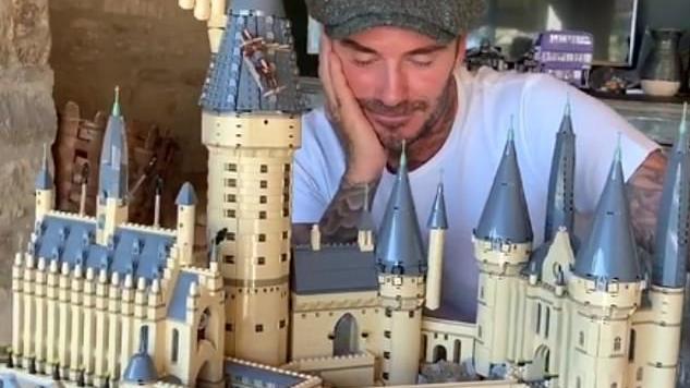 David Beckham ist ein kleines Spielkind