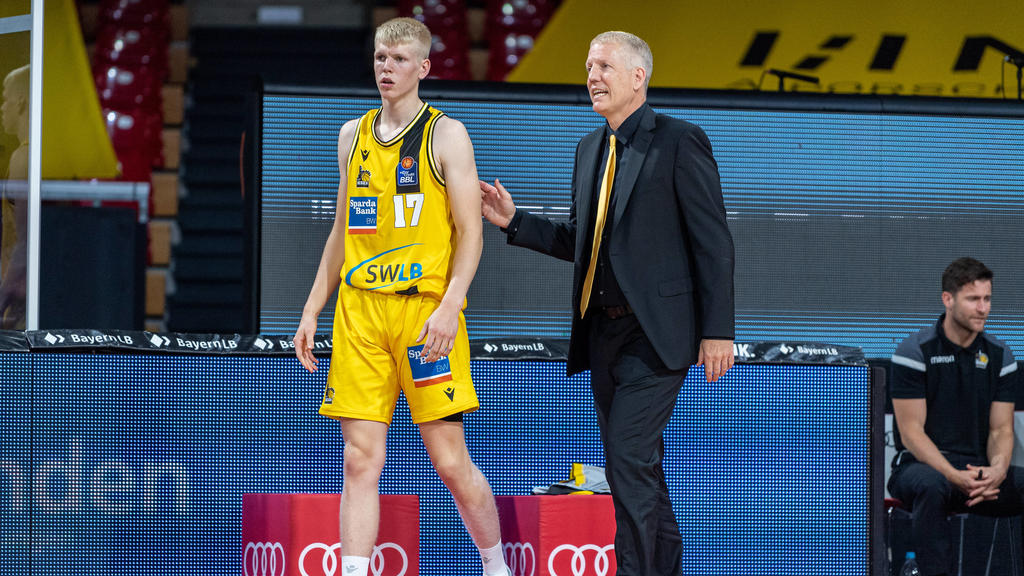Basketball easyCredit BBL Final-Turnier Basketball München 09.06.2020 Saison 2019 / 2020 easyCredit BBL Final-Turnier 2020 Vorrunde Gruppe B Spieltag 2 MHP Riesen Ludwigsburg - Fraport Skyliners Jacob Patrick Ludwigsburg Nr. 17 John Patrick Ludwigsb