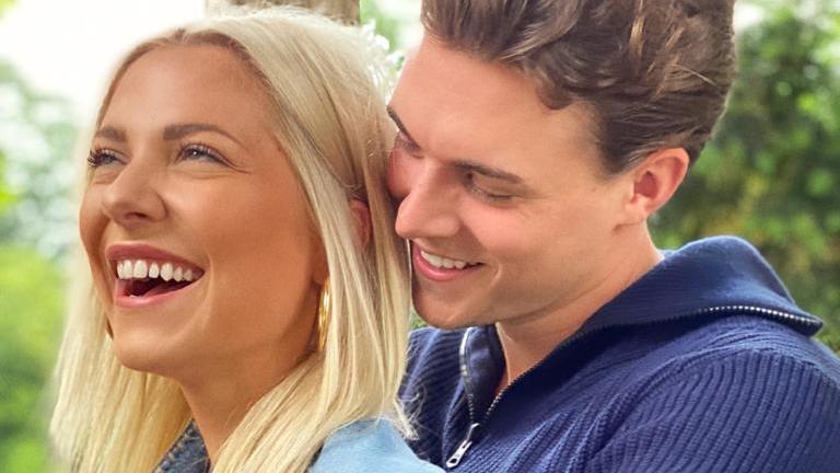 Valentina Pahde und Gerrit Klein geben ein hübsches Paar ab - aber sie sind nur Schauspielkollegen.