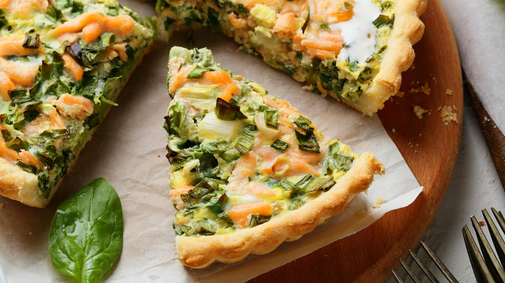 rustic salmon quiche with spinach, food