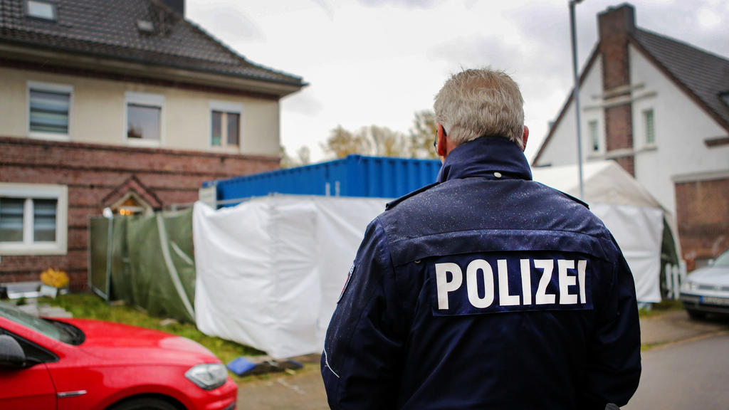 Hausdurchsuchung im Zusammenhang mit dem Missbrauchskomplex Bergisch Gladbach.