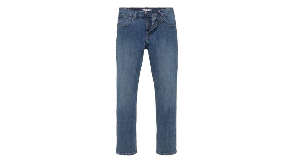 Jeans von Wrangler.
