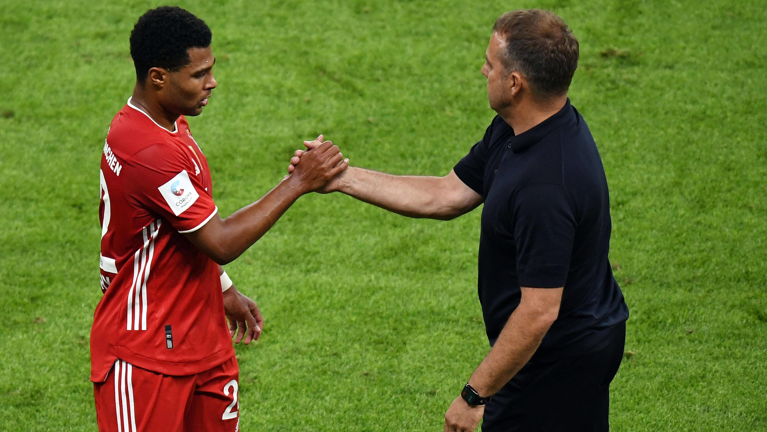 Bayern Coach Hansi Flick Lobt Serge Gnabry Nah An Der Weltklasse