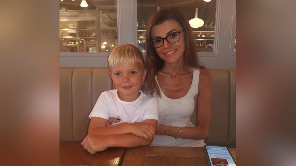 Jessica über ihren Sohn Alfred: "Er weiß, dass es Mama schlecht geht, und ich fühle mich schrecklich für ihn."