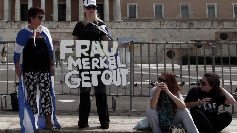 Merkel in Athen, Euro-Zone, Festnahmen