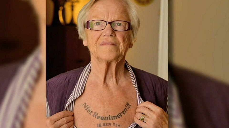 Tätowierte frau sucht mann
