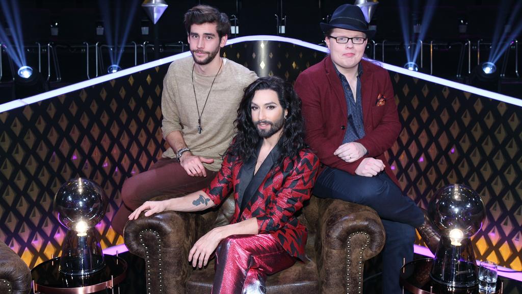 V.l.: die Juroren Álvaro Soler , Conchita und Angelo Kelly.