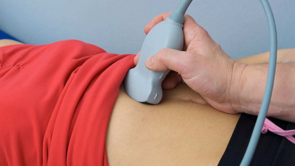 Ultraschalluntersuchung bei Eierstockzyste