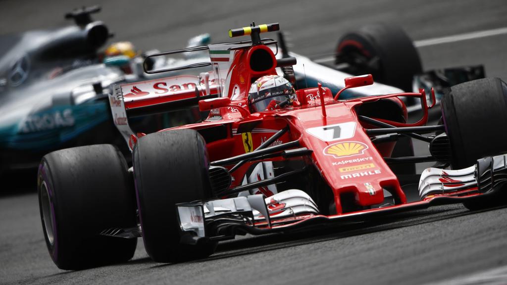 Red Bull Ring, Spielberg, Austria. Sunday 9 July 2017. Kimi Raikkonen, Ferrari SF70H, leads Lewis Hamilton, Mercedes F1 W08 EQ Power+. Photo: Andrew Hone/McLaren ref: Digital Image _ONY3113 _ONY3113 PUBLICATIONxINxGERxSUIxAUTxHUNxONLYRed Bull Ring Sp