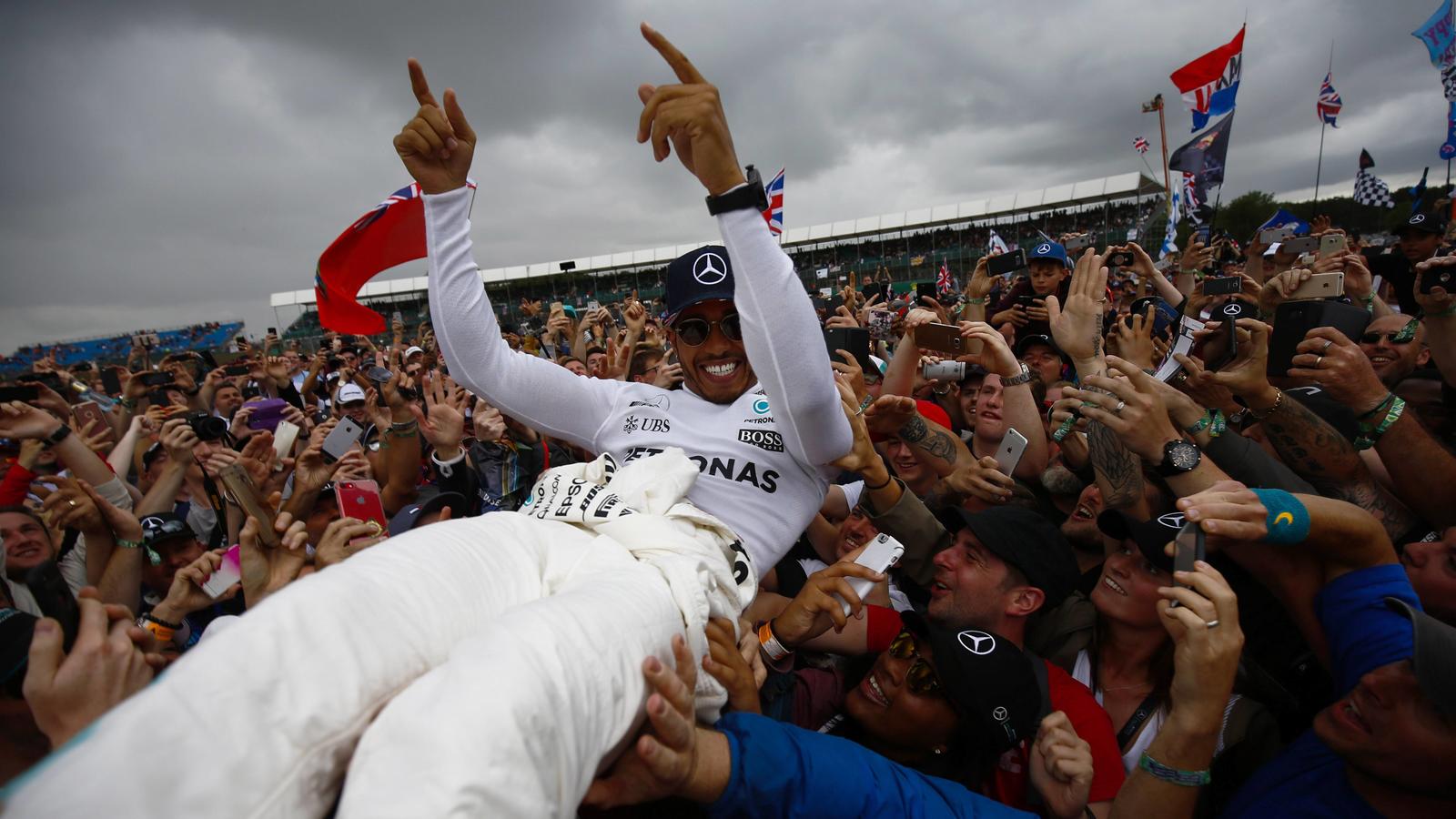 Formel 1: In Silverstone zieht Lewis Hamilton mit mehreren Rekordsiegern gleich - RTL Online