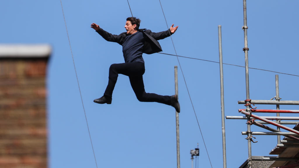 Tom Cruise ist dafür bekannt, seine eigenen Film-Stunts zu performen.
