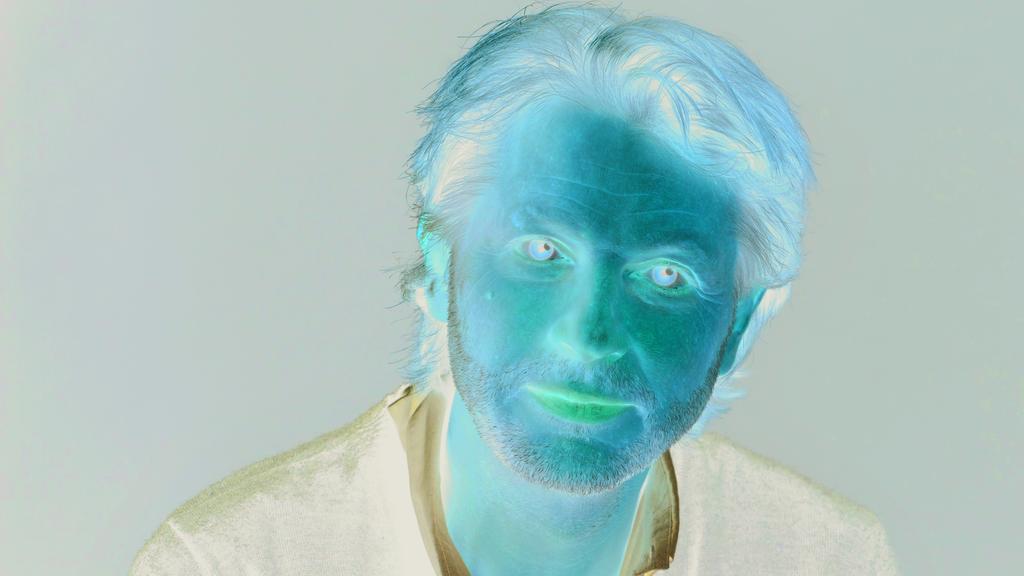 Dr. Christoph Pies