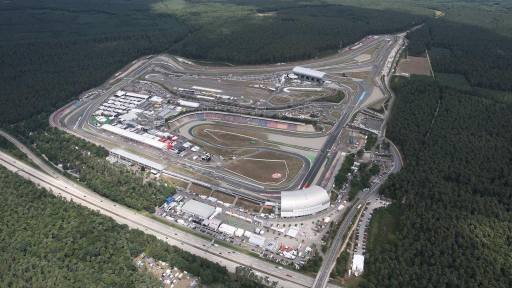 Bildnummer: 03824651 Datum: 20.07.2008 Copyright: imago/Rene SchulzLuftaufnahme des Hockenheimrings; Vdig, quer, Aufmacher, Strecke, Rennstrecke, Luftaufnahme, Übersicht, Überblick, Vogelperspektive, oben, Großer Preis von Deutschland 2008, Formel