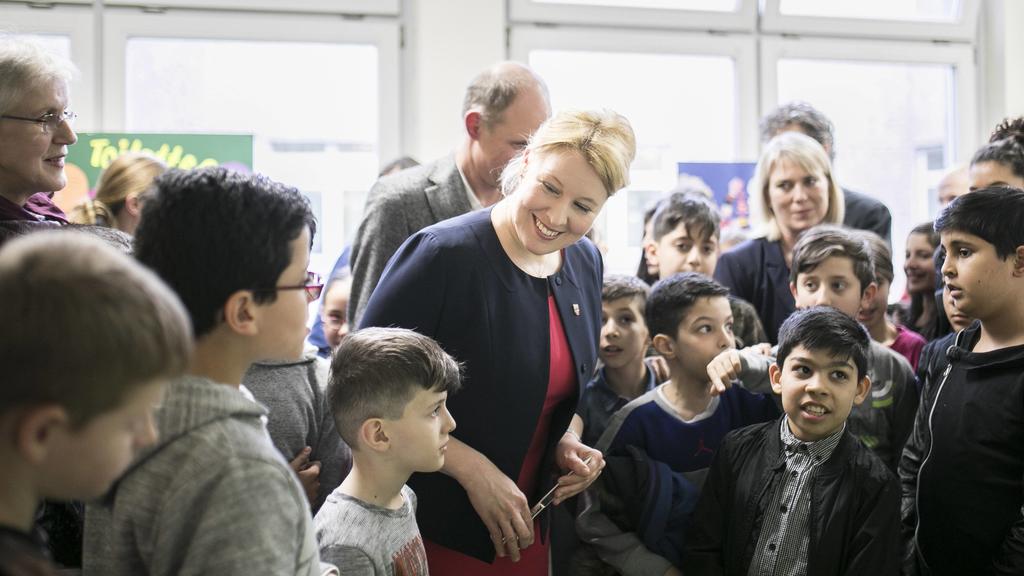 Franziska Giffey, Bezirksbuergermeisterin von Neukoelln in Berin, nimmt teil an einer Veranstaltung an einer Schule in Berlin, 07.03.2018. Berlin Deutschland *** Franziska Giffey District Mayor of Neukoelln in Berin attends an event at a school in Be