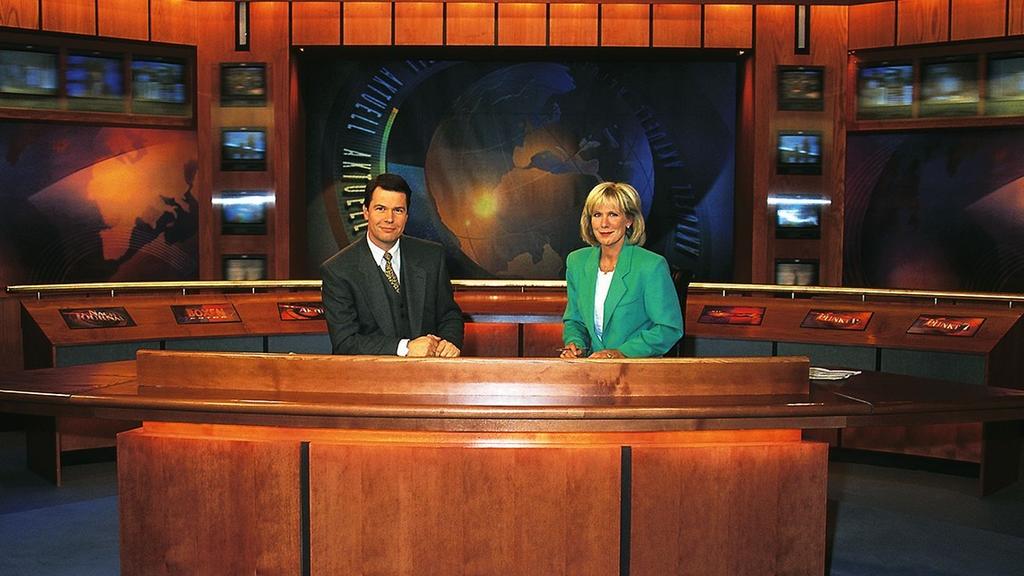 Peter Kloeppel und Ulrike von der Groeben