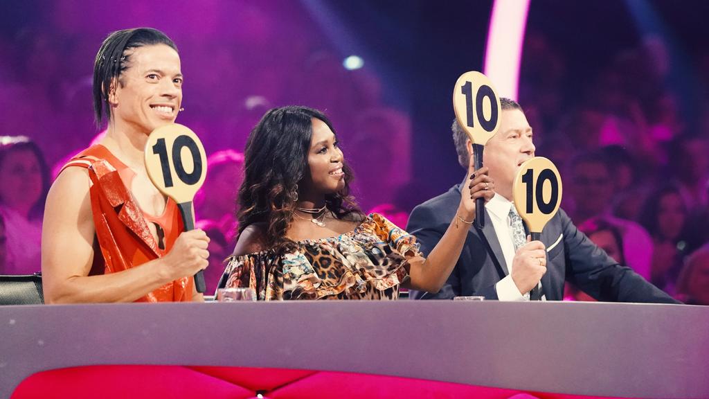Die "Let's Dance"-Jury vergibt 30 Punkte.